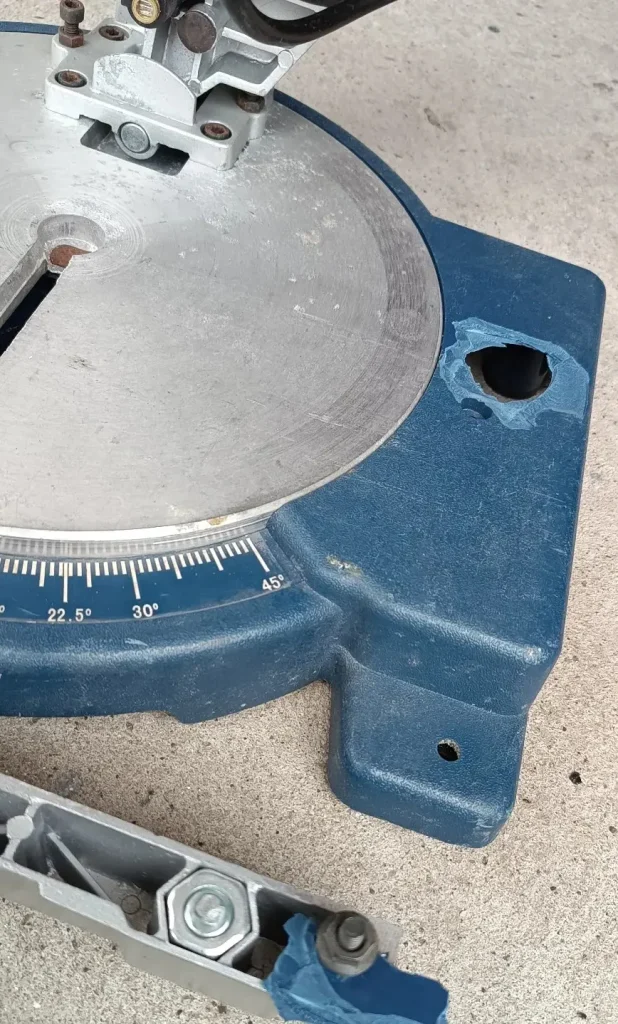 odlomljen deo postolja cirkulara